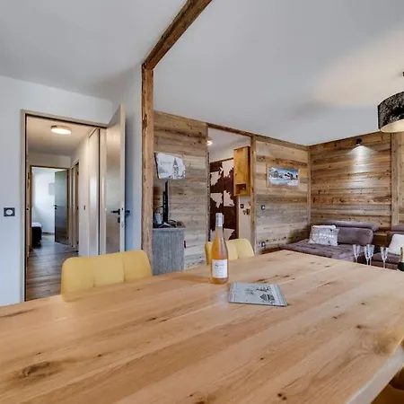 Cristalinnes Tres Bel Trois Tres Jolie Vue Apartment