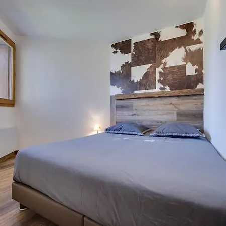 Cristalinnes Tres Bel Trois Tres Jolie Vue Apartment